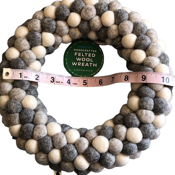 Trader Joe’s 10" Handcrafted Felted Wool Wreath Balls Gray White Neutral NWT - Picture 3 of 6